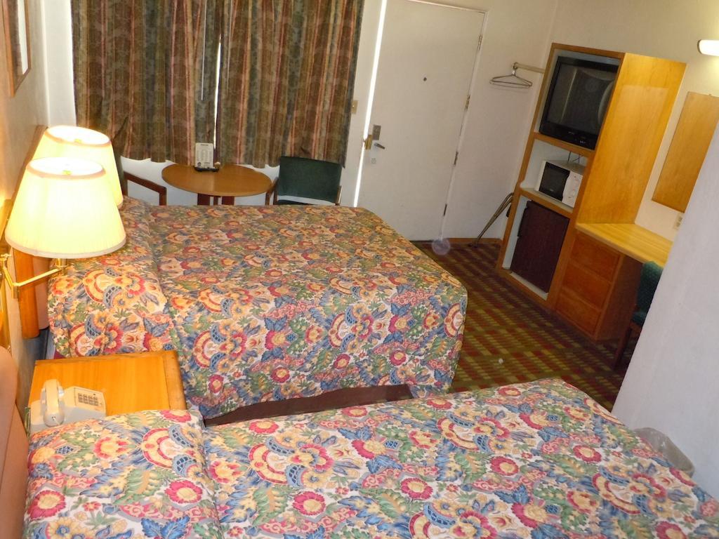 Value Inn Fallon Quarto foto
