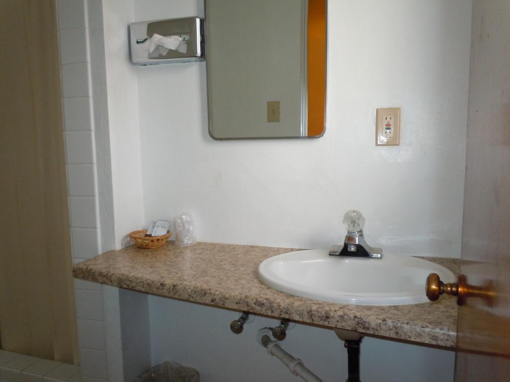 Value Inn Fallon Quarto foto